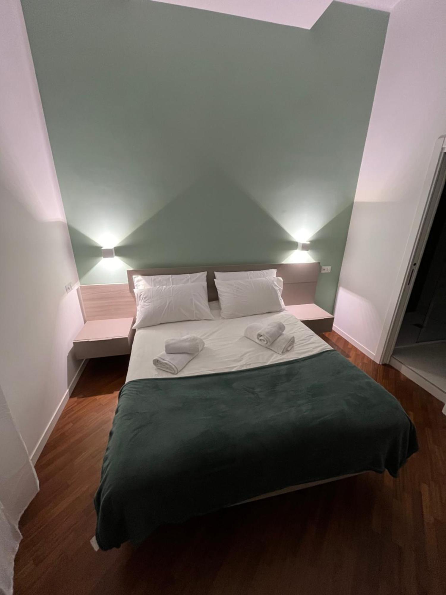 Maison Grimaldi Napoli Esterno foto