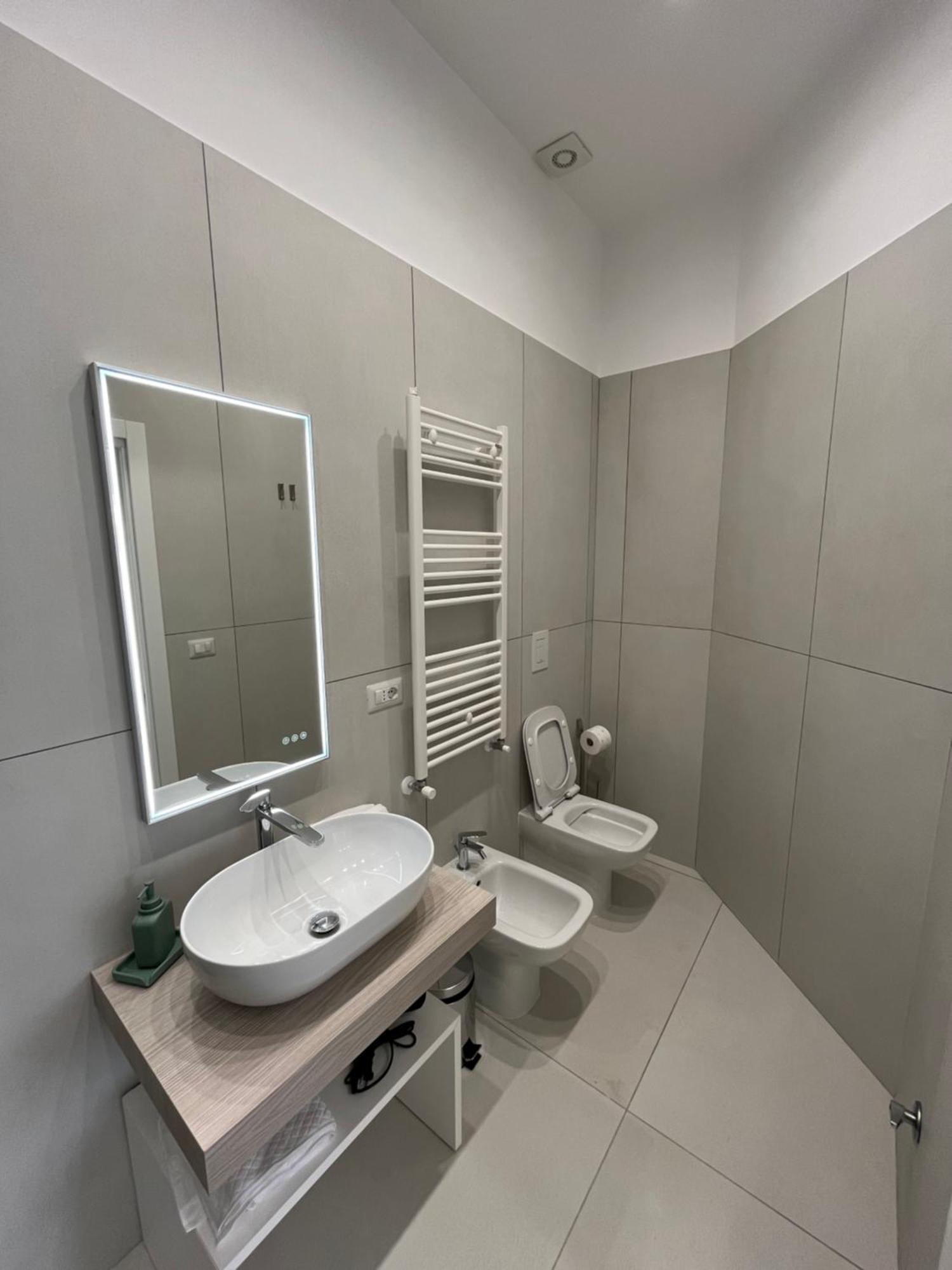 Maison Grimaldi Napoli Esterno foto